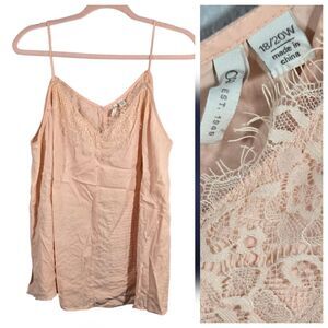 Silky Soft Women's Plus 18/20W Lace Trimmed Cami Peach Camisole V-Neck Top 2XL